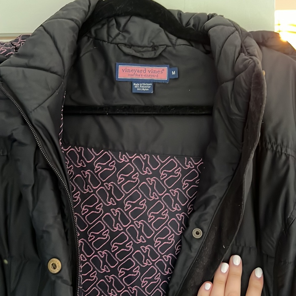 Women’s Vineyard Vines Puffer Winter Coat Mid Length